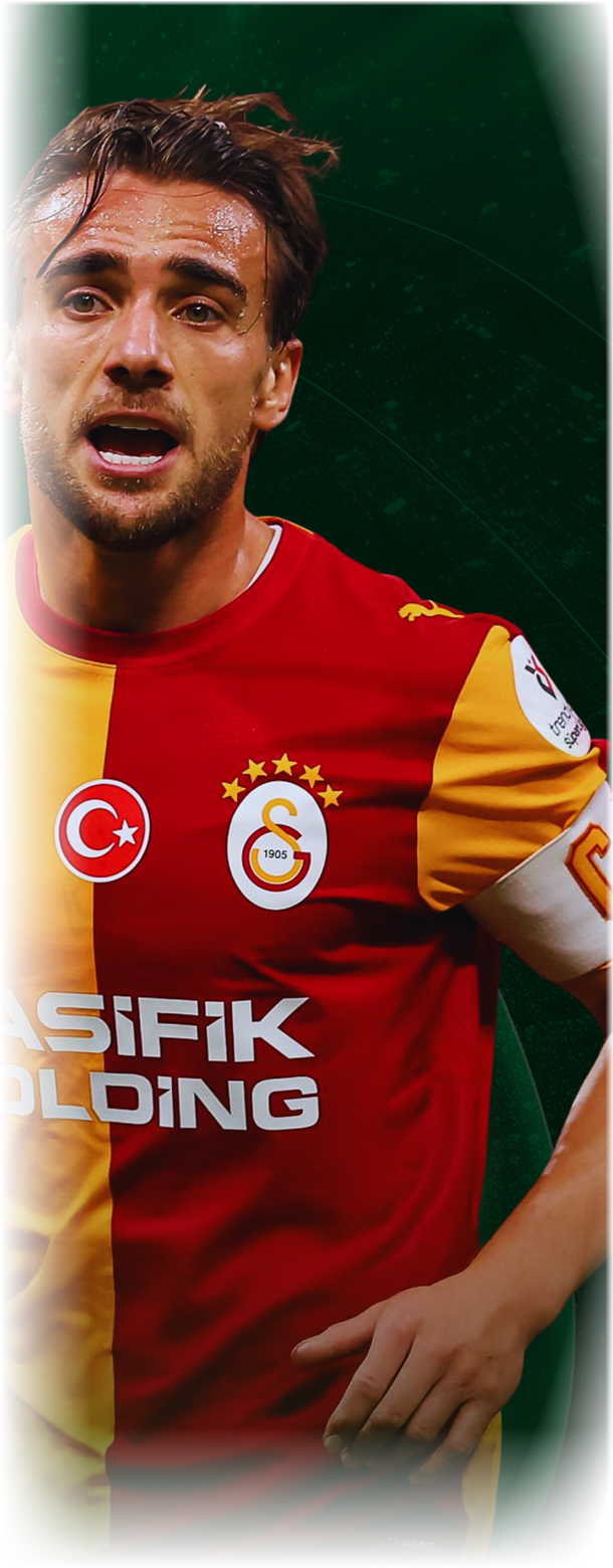 Galatasaray formasıyla futbolcu görseli